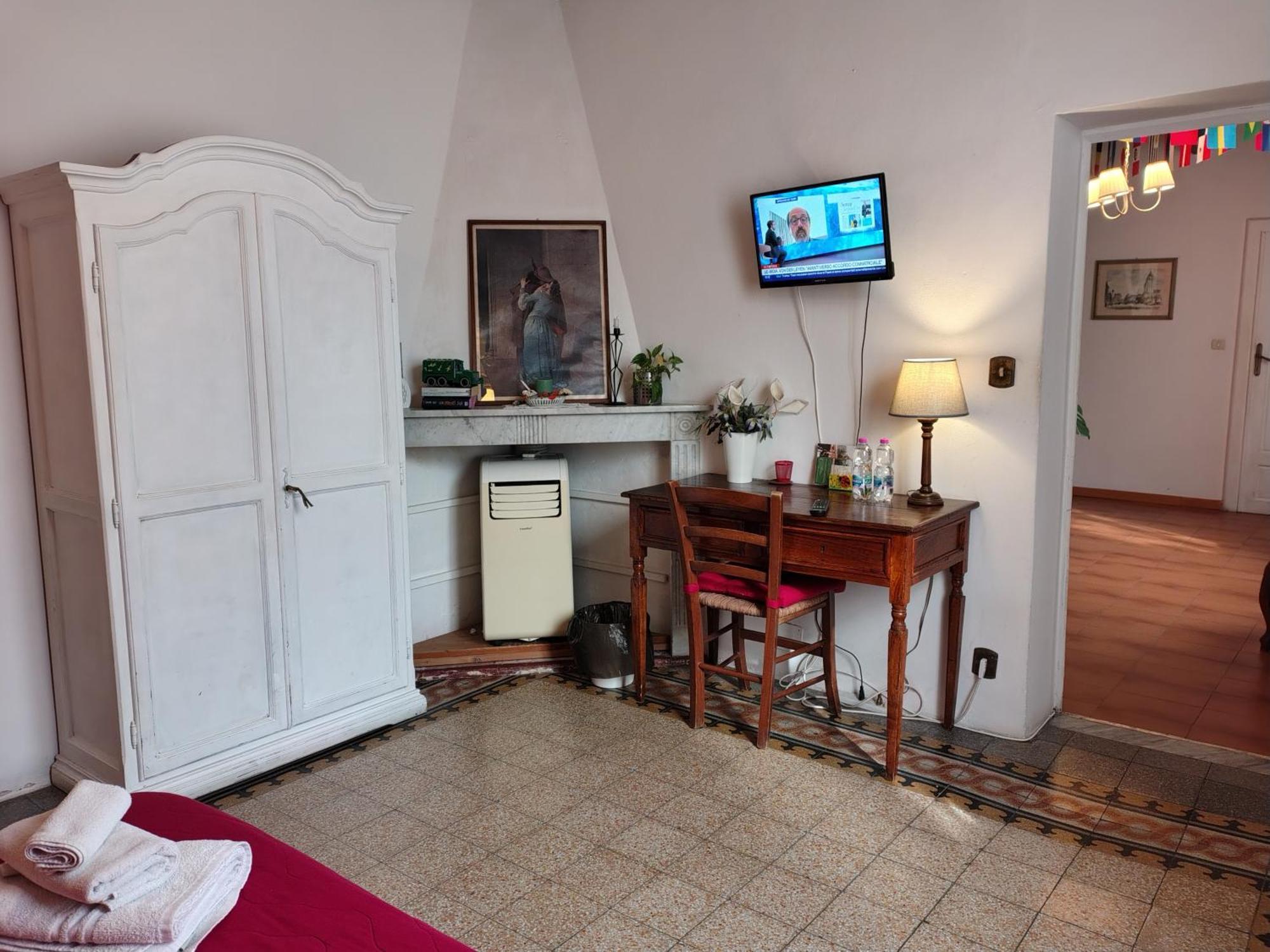 "La Maison Del Corso" Hospitality Pise Extérieur photo